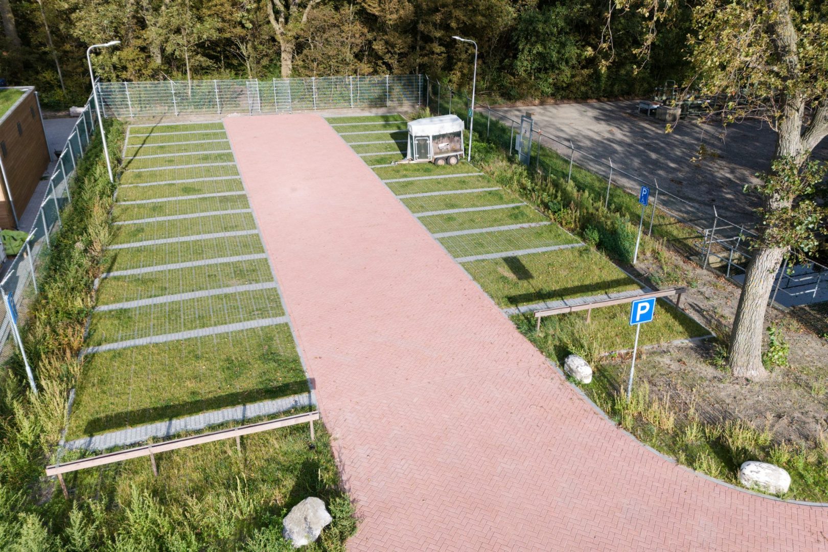 BVB Landscaping substraat Huebner-Lee groene parkeerplaats Naaldwijk