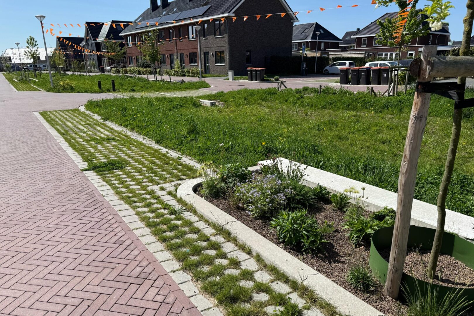 BVB Landscaping Park Positive grastegelsubstraat Ommen groen parkeren (3)